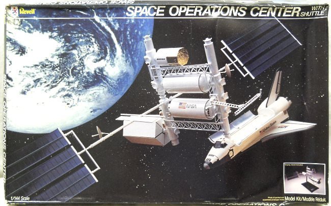 Revell 1/144 Space Operations Center with Space Shuttle, 4737 plastic model kit